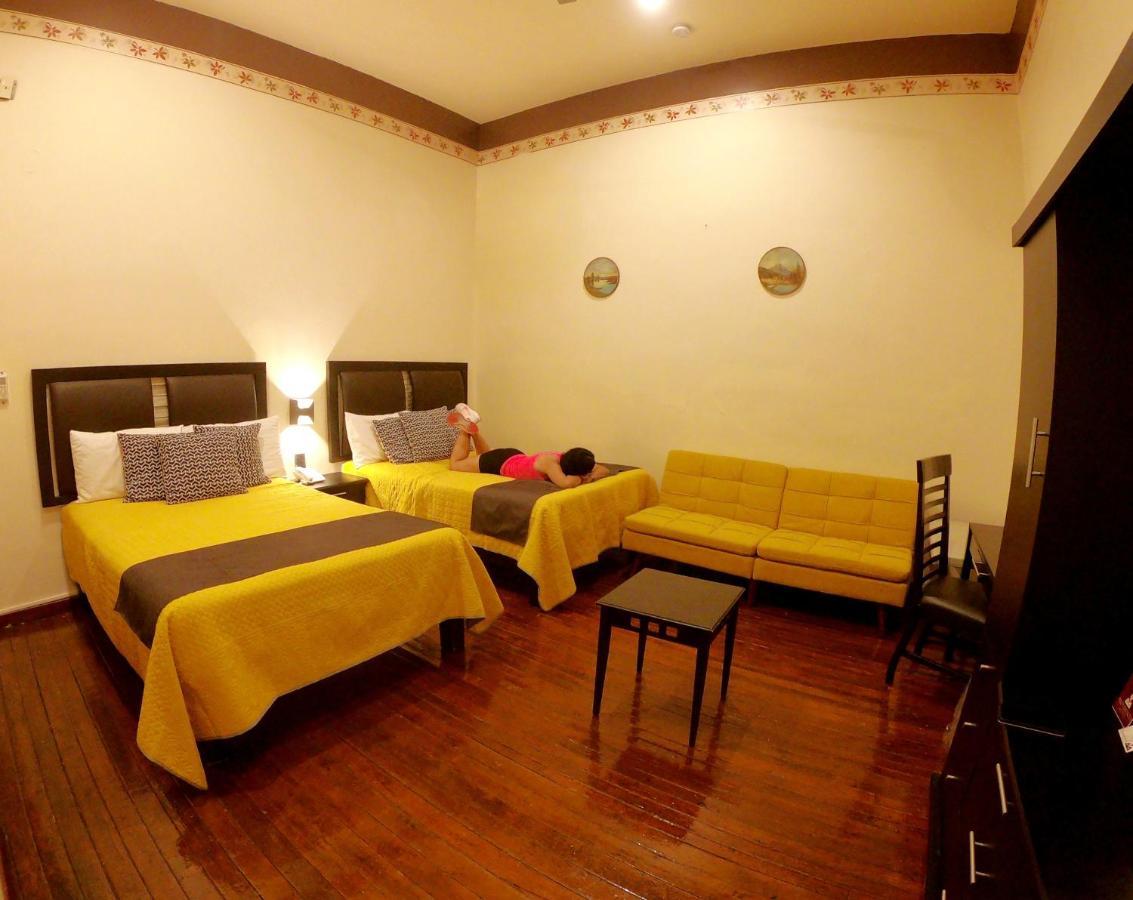 Hotel Providencia Zacatecas Bagian luar foto