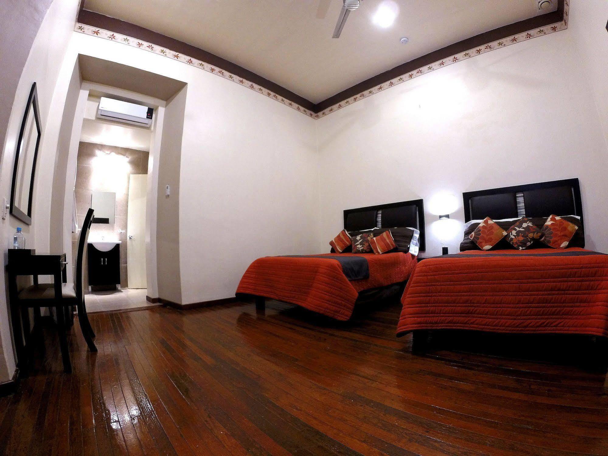 Hotel Providencia Zacatecas Bagian luar foto