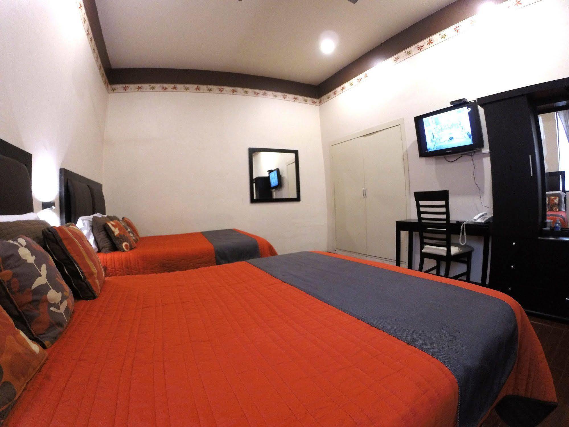 Hotel Providencia Zacatecas Bagian luar foto