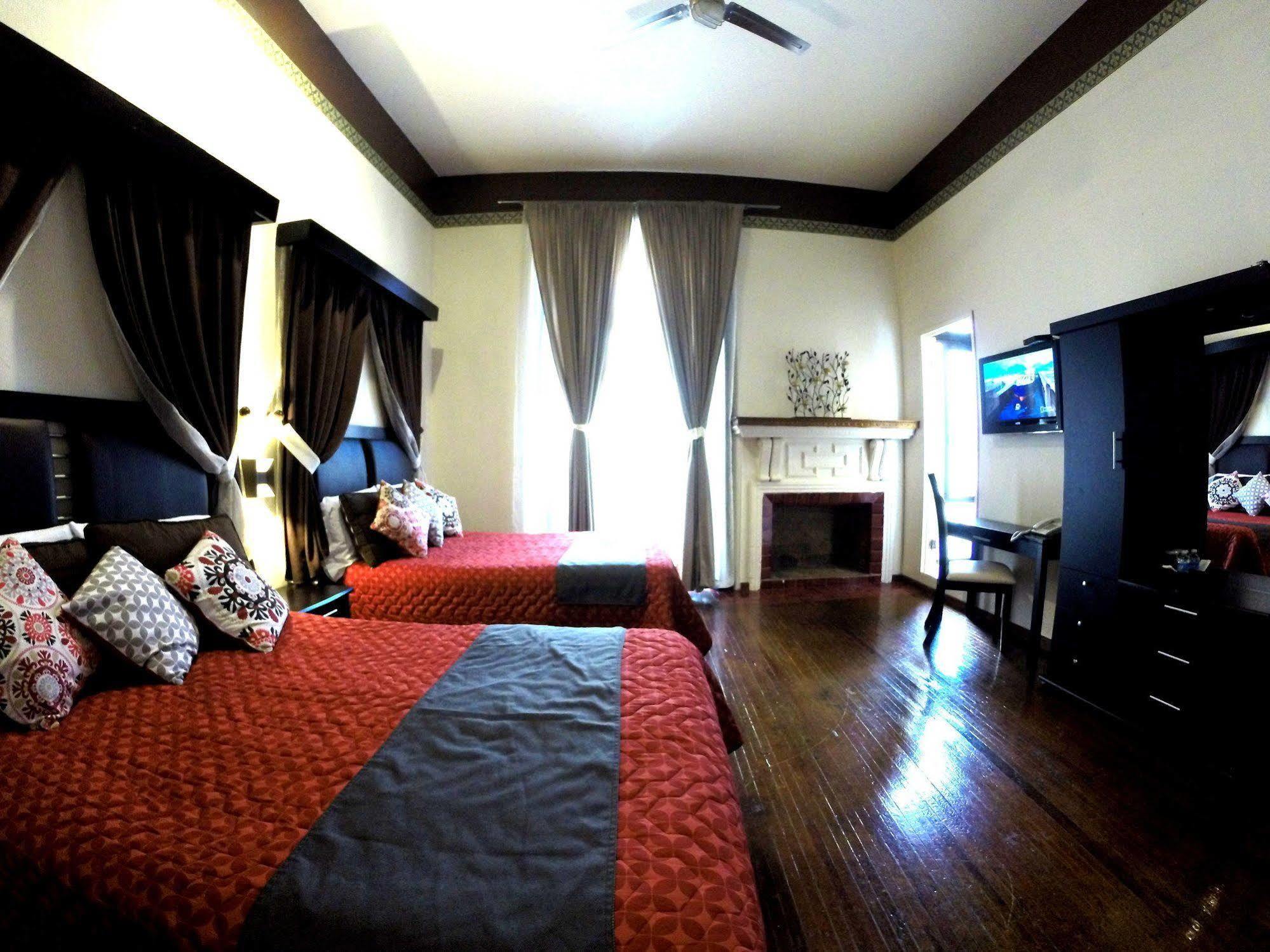 Hotel Providencia Zacatecas Bagian luar foto